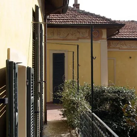 Mariatua * Arona